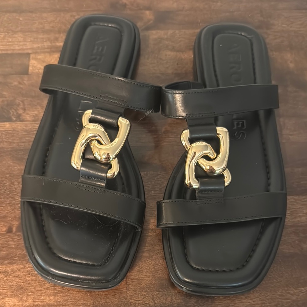 Aerosoles Black Sandals with Gold Chain Accent